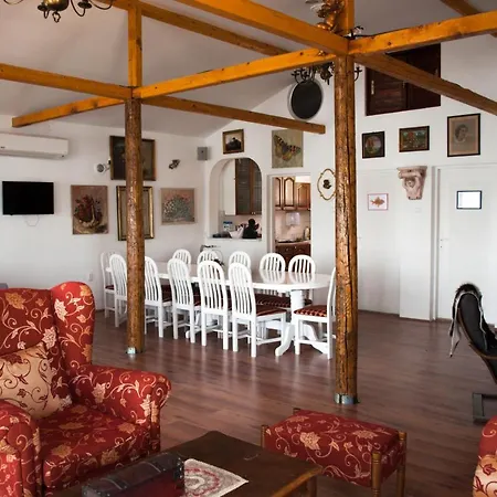 Carda Parce Raja Apartment