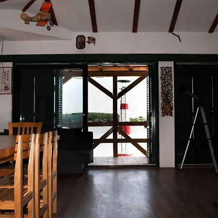 Carda Parce Raja Apartment Belgrade