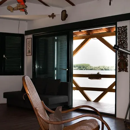 Carda Parce Raja Apartment *
